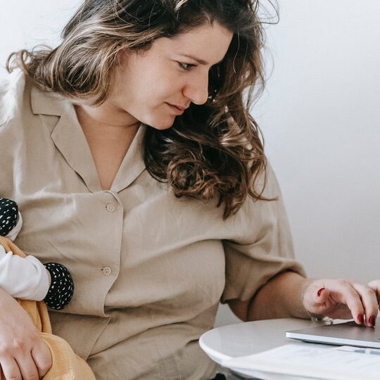 Remote work on maternity leave
